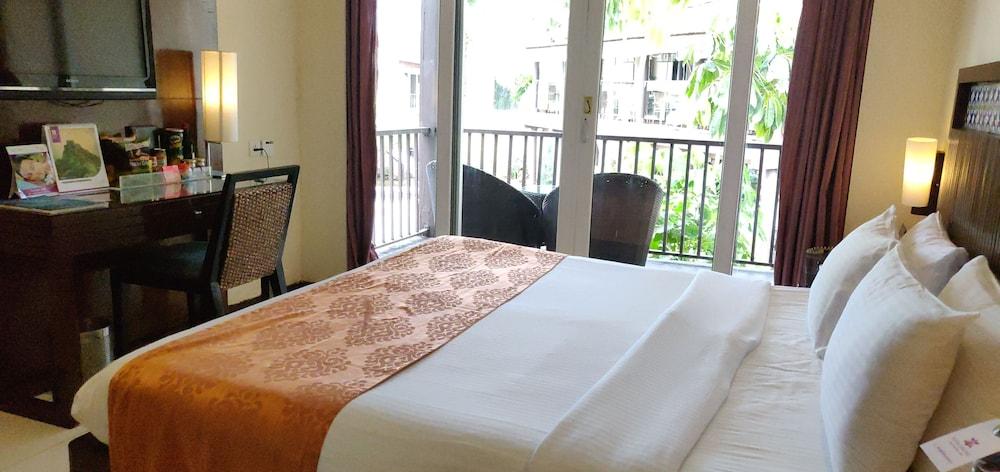 Royal Orchid Beach Resort & Spa, Utorda Beach Goa Esterno foto