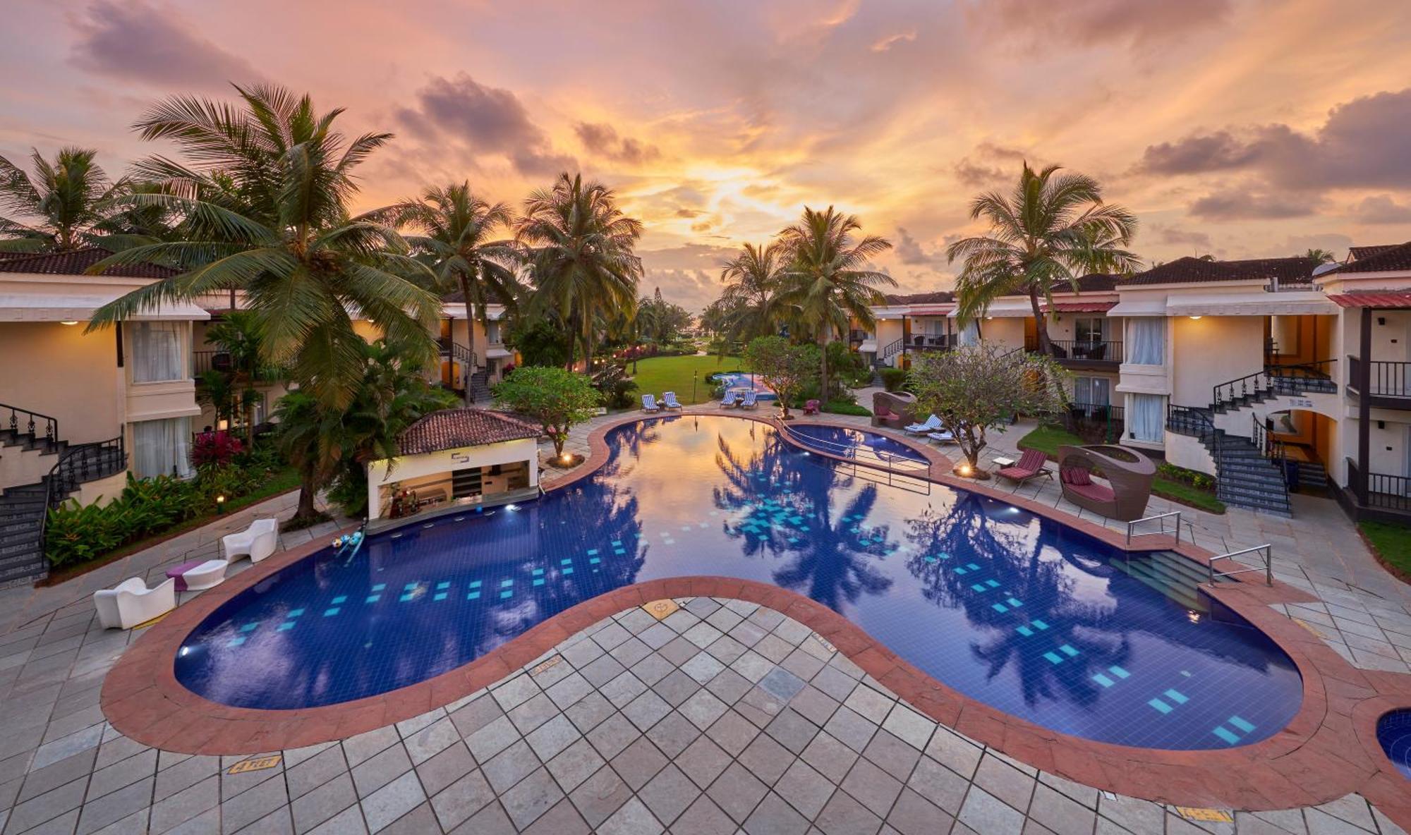 Royal Orchid Beach Resort & Spa, Utorda Beach Goa Esterno foto