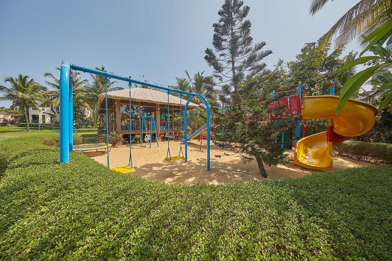 Royal Orchid Beach Resort & Spa, Utorda Beach Goa Esterno foto
